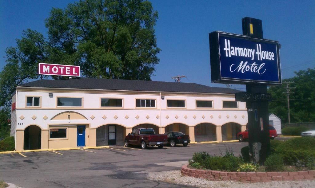 The Harmony House Motel Ypsilanti Bagian luar foto